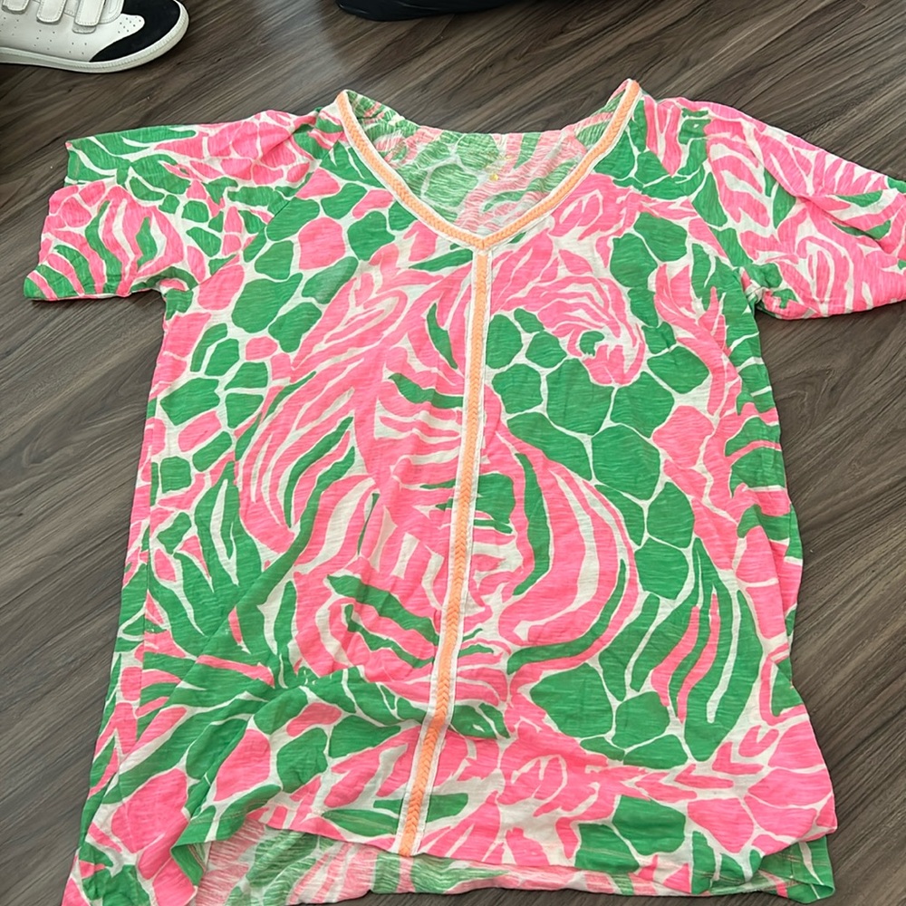 Barely worn Lilly Pulitzer tunic